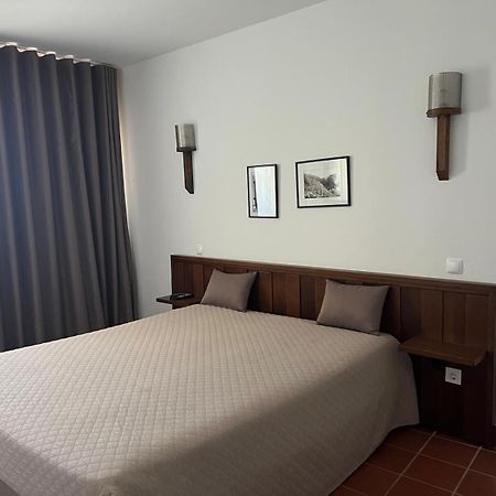 Casa Do Preto Hotel ปิโตเอส ดาส ชูเนียส ภายนอก รูปภาพ
